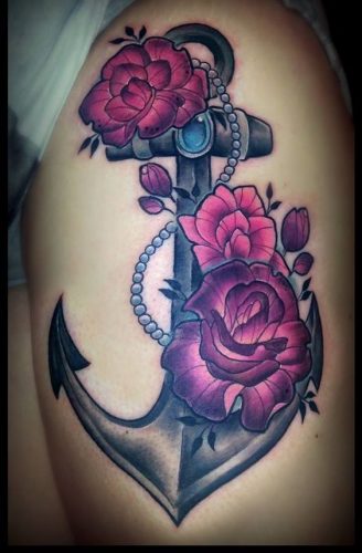 19 Hip and Thigh Tattoo Ideas for Women