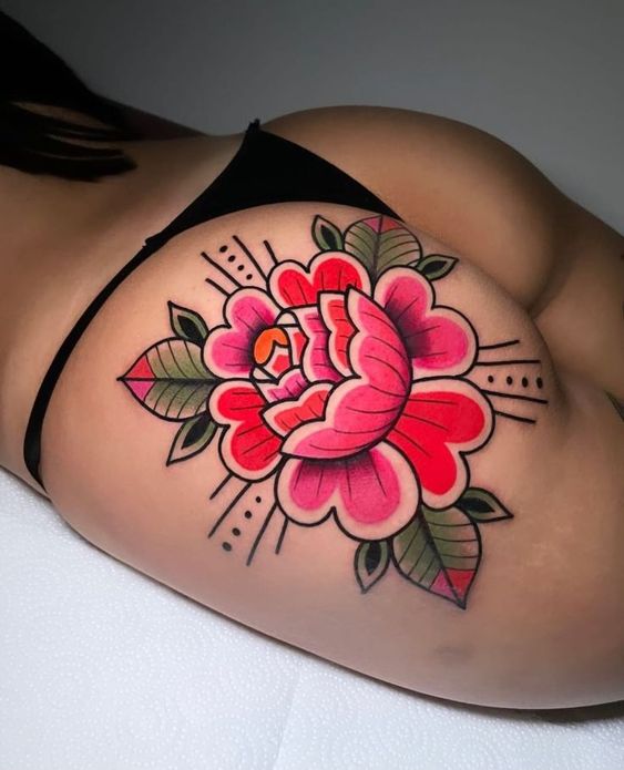 19 Female Tattoo Ideas