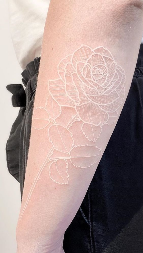 30 White Ink Tattoo Ideas for Dark Skin, Tan, Pale, Brown, Fine Line, Spider, Lightning, Healed Designs