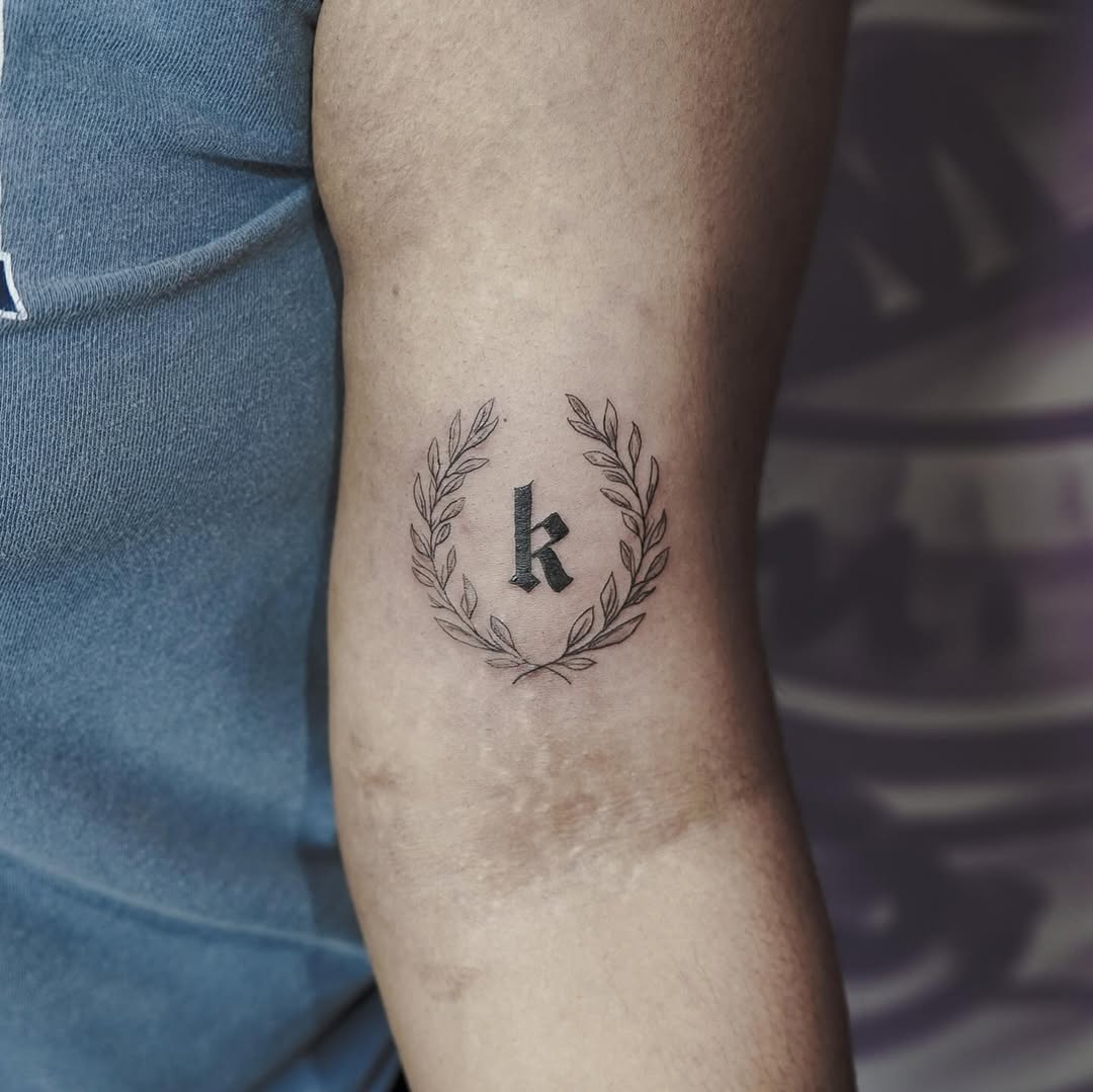 30 Laurel Wreath Tattoo Ideas: Timeless Symbols of Victory With Modern Style