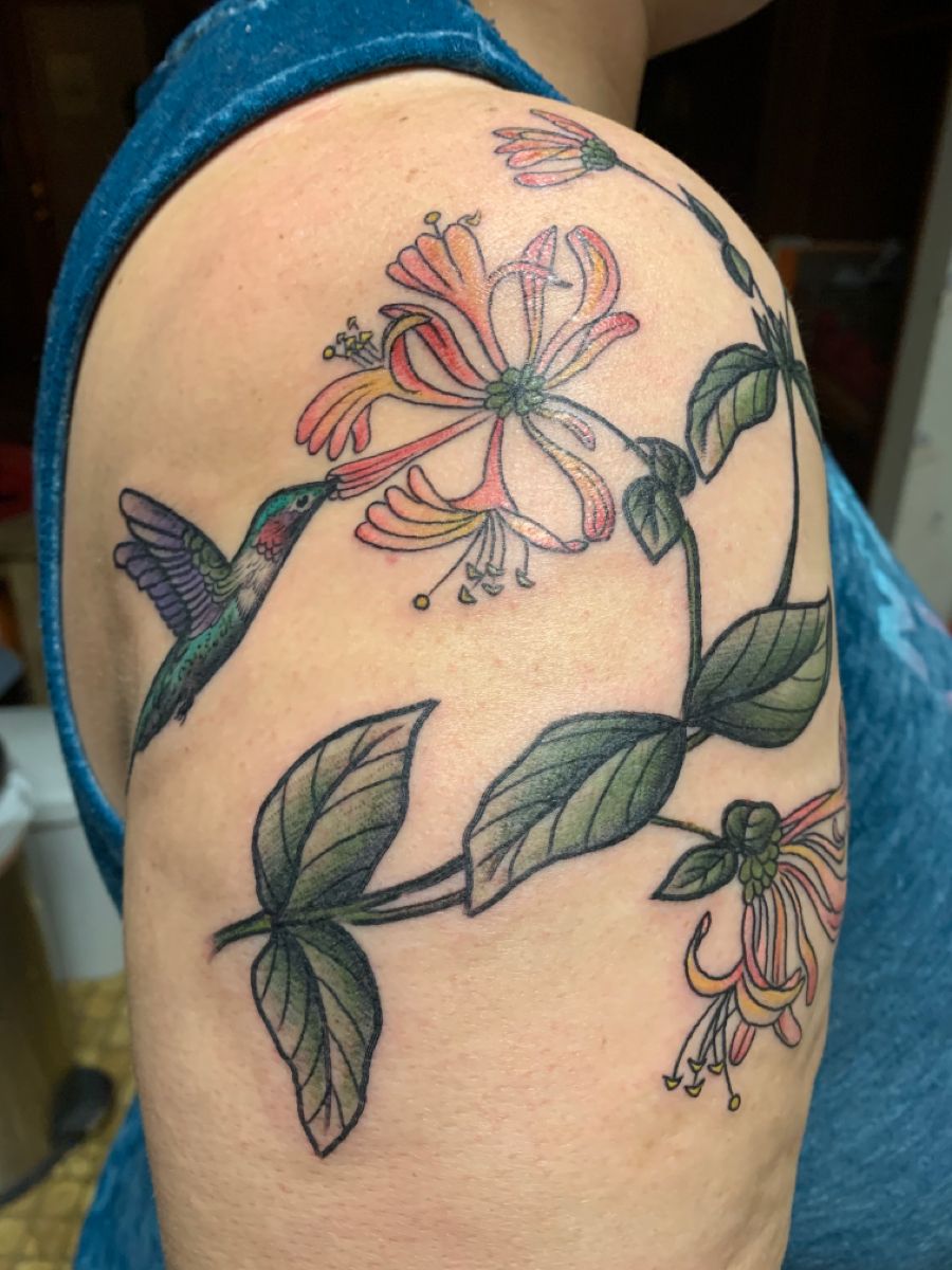 29 Honeysuckle Tattoo Ideas with Fine Line, Neo Traditional, Coral, and American Traditional Designs