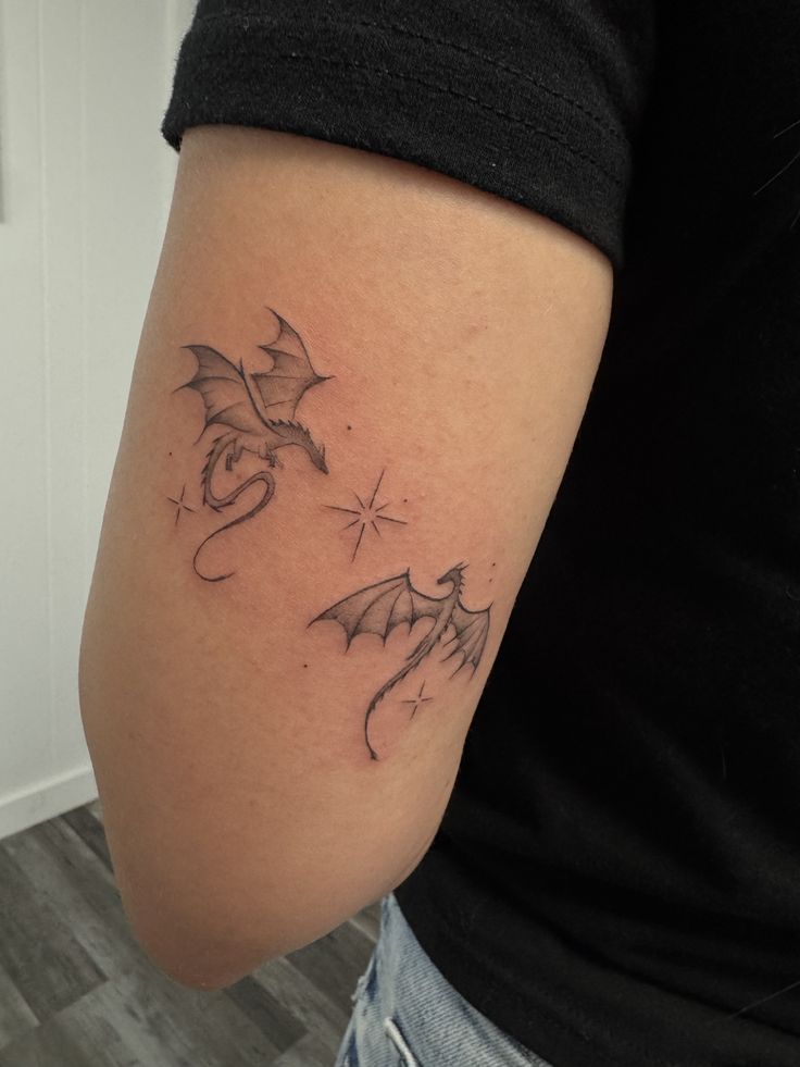 29 Dragon Tattoo Ideas for Men and Women Abstract, Realistic, Shoulder and Arm Designs