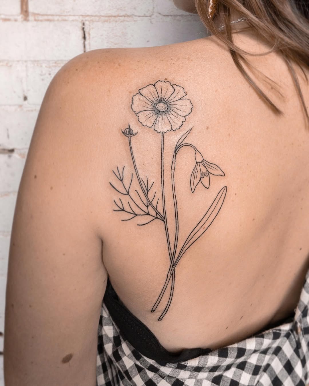 26 January Birth Flower Tattoo Ideas: Stunning Carnation and Snowdrop Designs