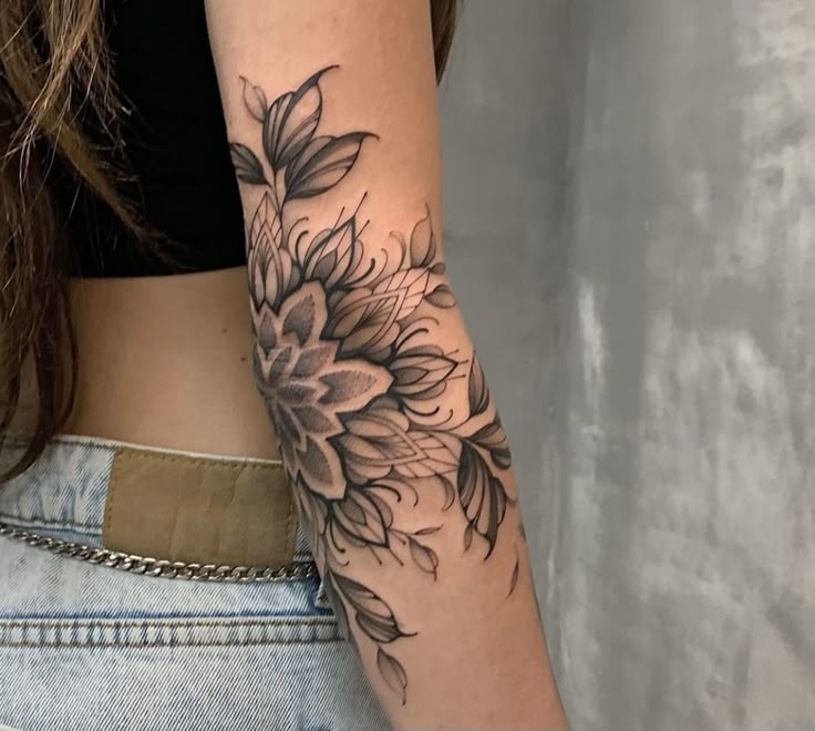 30 Elbow Tattoo Ideas: Designs That Move With You in