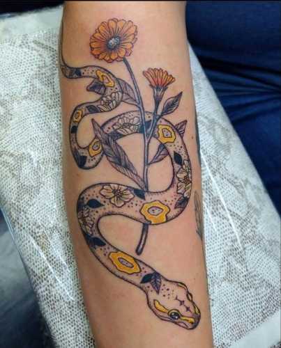 29 Snake and Flower Tattoos Ideas