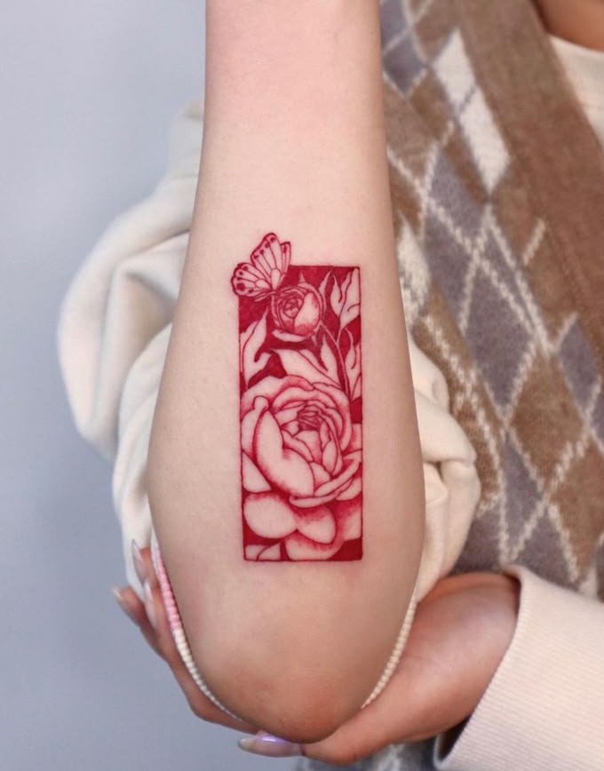 27 November Birth Flower Tattoo Ideas Featuring Chrysanthemums, Peony, Fine Line Designs