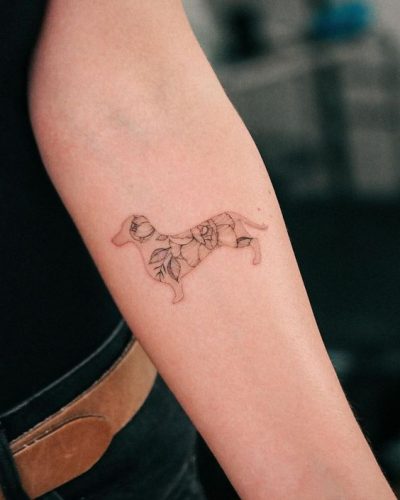 Explore 24 Unique Dachshund Tattoos – Perfect Blend of Style & Sentiment for