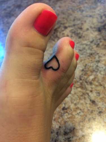 22 Small Foot Tattoos for Women Ideas: Elegant and Chic Foot Ink