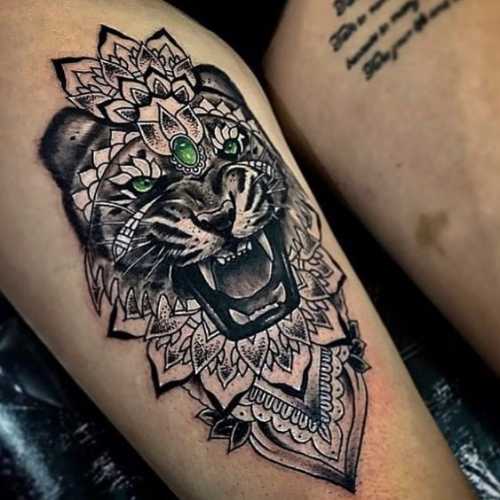 29 Women’s Tiger Tattoo Ideas