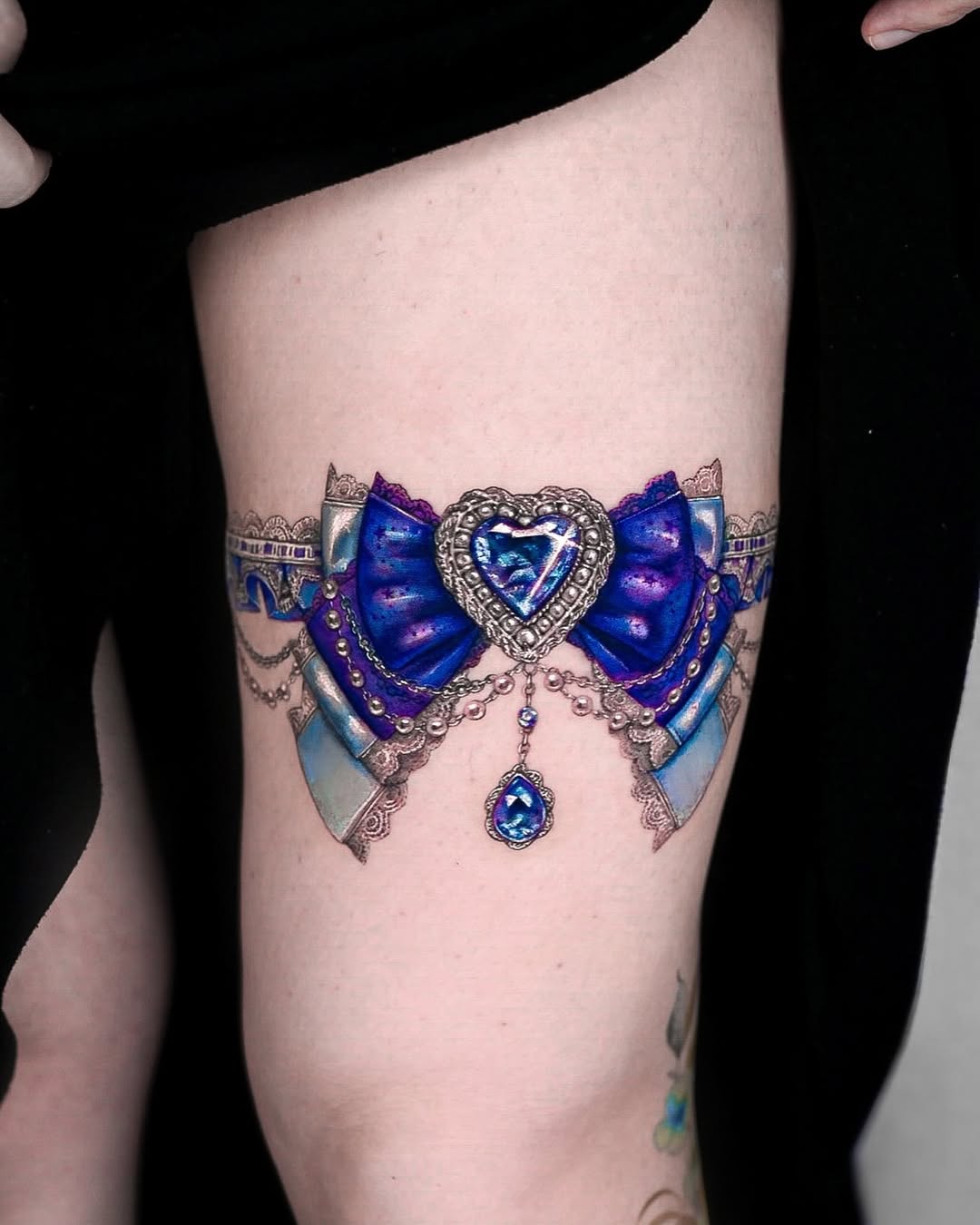 30 Diamond Tattoo Ideas for Men and Women With Meaningful Designs