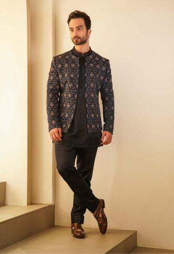 Discover the Top 18 Kurta Jacket Ensembles for Men in : Fusion of Tradition and Modern Style