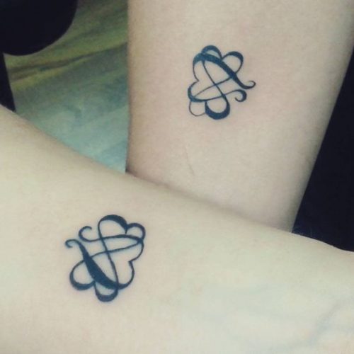 15 Love Couple Tattoo Designs