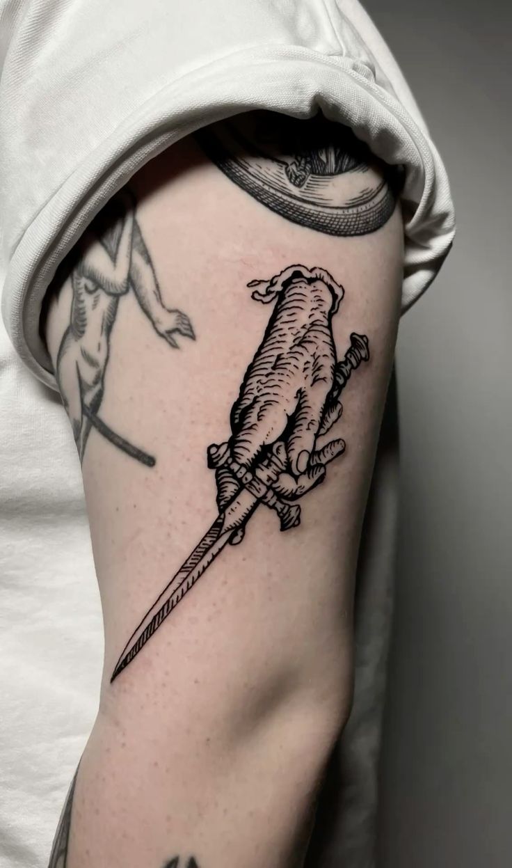 30 Dagger Tattoo Ideas : Neotraditional, Fine Line, Gothic, Butterfly, Panther, Fantasy Designs