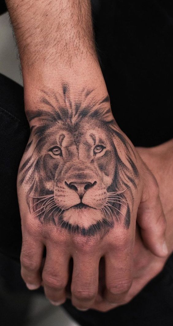 27 Ideas Lion Tattoo : From Minimalist Lines to Regal Power