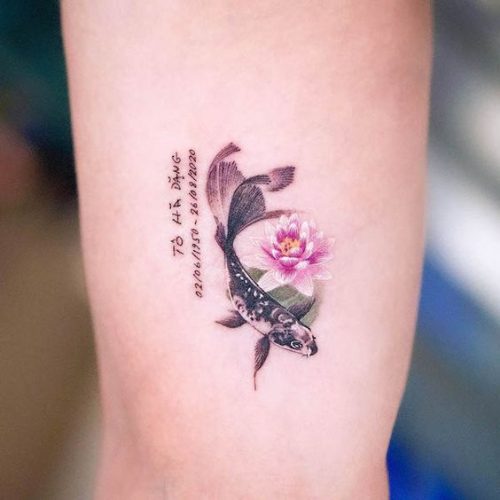 Explore 20 Stunning Lotus Tattoo Designs: Symbolism & Artistic Inspiration