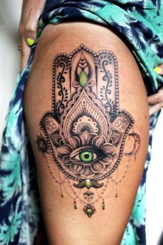 19 Hip and Thigh Tattoo Ideas for Women