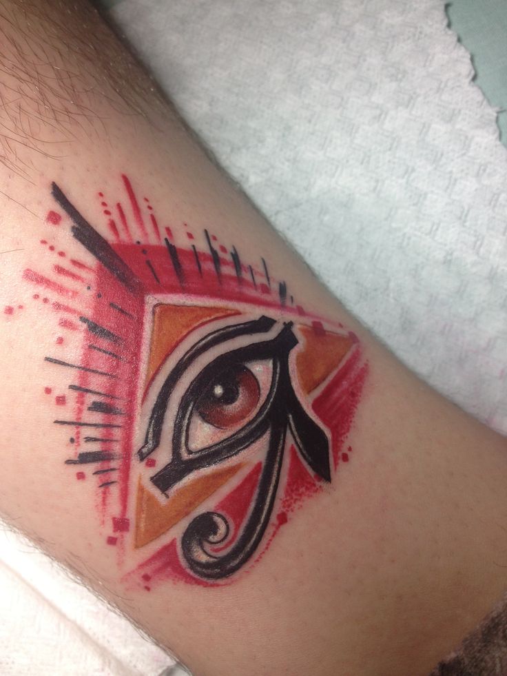 30 Eye of Horus Tattoo Ideas : Design Meaning, Feminine & Men Styles