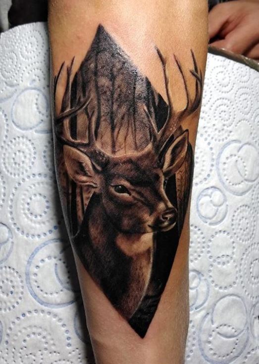 27 Deer Tattoo Ideas That Blend Nature, Style, and Symbolism