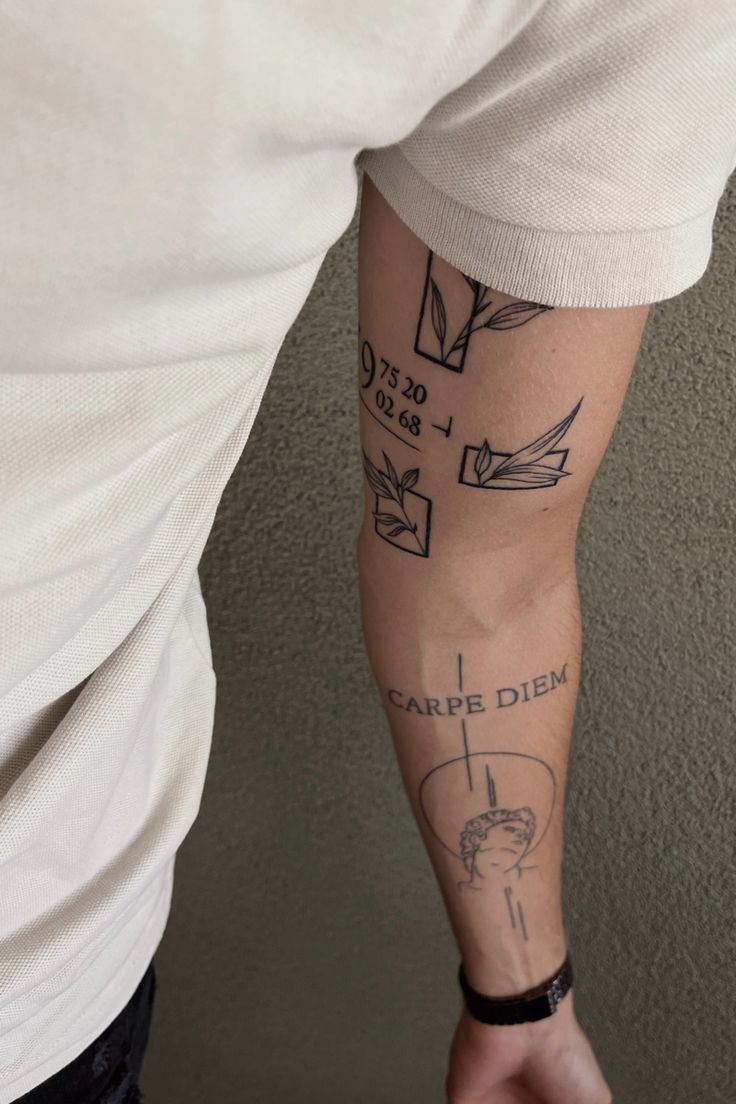 Discover 25 Minimalist Tattoo Ideas for Men : Unique and Meaningful Designs
