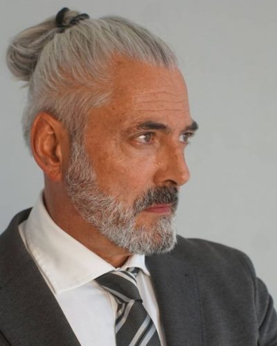 ’s Definitive 18 Guide to Grey Beards for Men: Style Elegance at Any Age