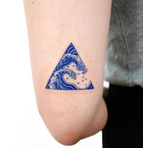 Embracing the Waves: 19 Simplistic Wave Tattoo Ideas for