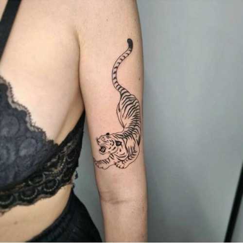 29 Women’s Tiger Tattoo Ideas