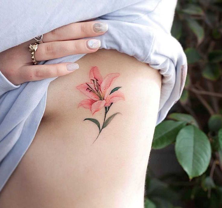 29 July Birth Flower Tattoo Ideas Fine Line, Spine, Arm, Shoulder & Sleeve Designs