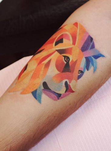 Watercolor Lion Tattoo: 20 Vibrant and Artistic Designs