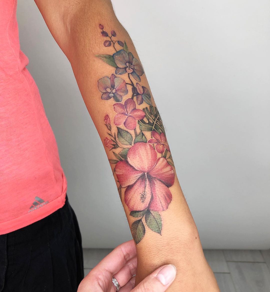 Hibiscus 27 Tattoo Ideas with Sleeve, Shoulder, Arm, Thigh &#038; Back Designs