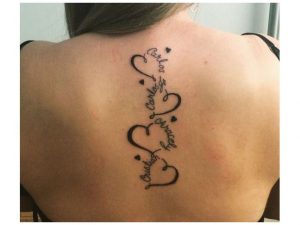 27 Delicate Spine Tattoo Ideas for Women