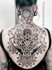 Back Tattoo 20 Ideas for Women