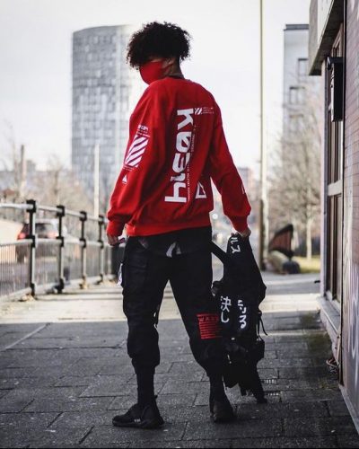 Explore 20 Techwear Styles for : Futuristic & Functional Men’s Urban Fashion