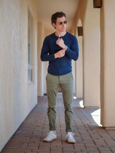 Ultimate Guide: 17 Trendsetting Men’s Sneakers and Chinos Combos for Effortless Style