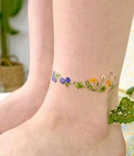 18 Unique Flower Ankle Tattoo Ideas: Stunning Designs for Nature Lovers