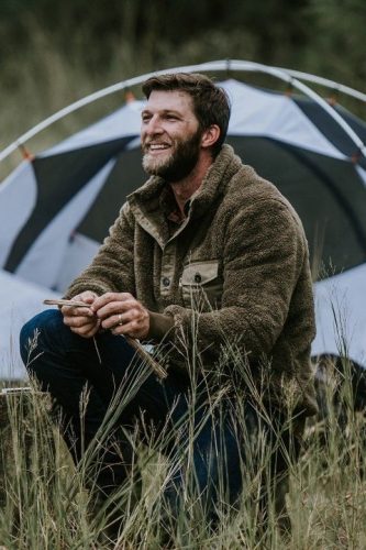 Discover the Ultimate Outdoorsy Style for Men: 20 Fresh Looks for Adventure & Leisure in – Get Inspired Now!