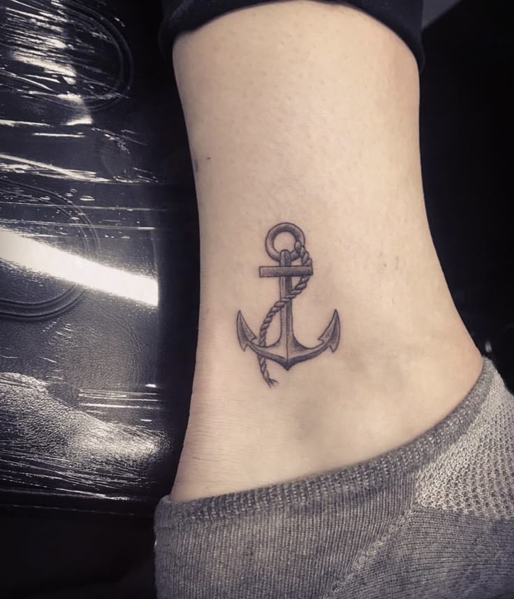 30 Best Anchor Tattoo Ideas with Meaning Designs for Women and Men Including Minimalist