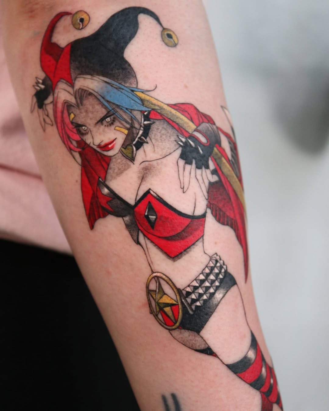 26 Harley Quinn Tattoo: Bold Designs, Iconic Meanings, and Creative Ideas