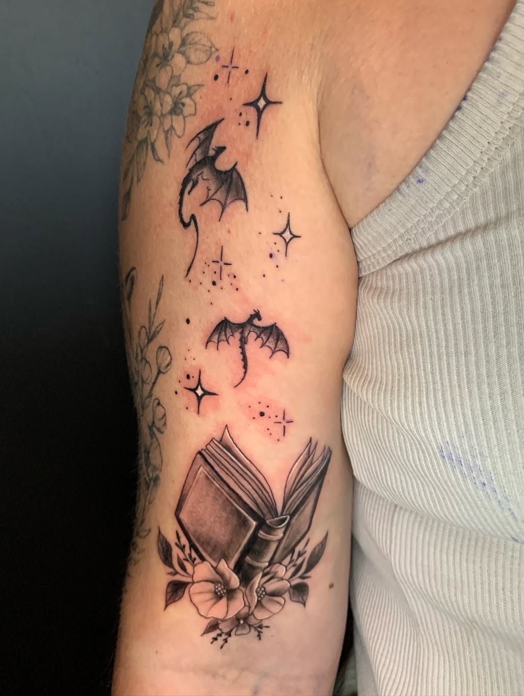 30 Book Tattoo Ideas: From Tiny Linework to Fantasy-Fueled Sleeves