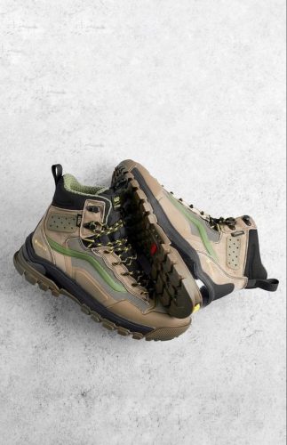 18 Men’s Sneakers with Boot Soles : Merging Rugged Utility & Urban Style in Footwear