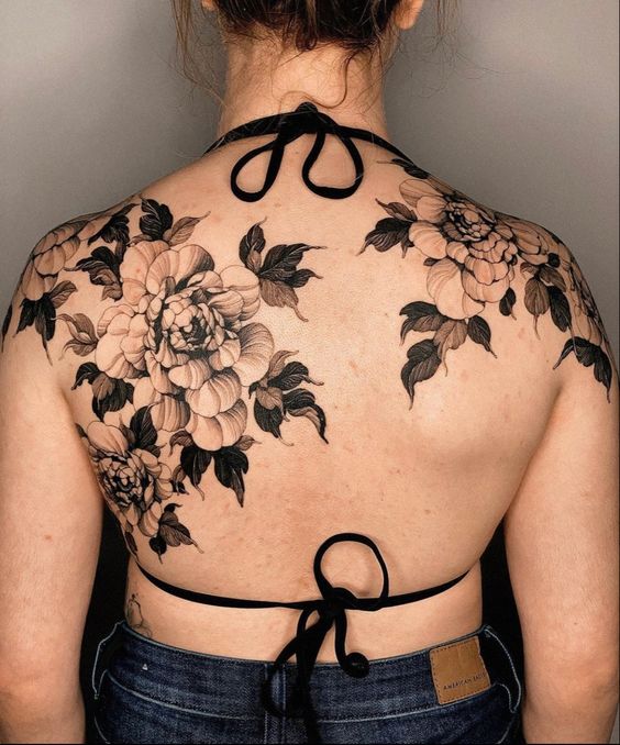 25 Ideas for Dark Feminine Tattoos: Aesthetic Inspiration for Every Style