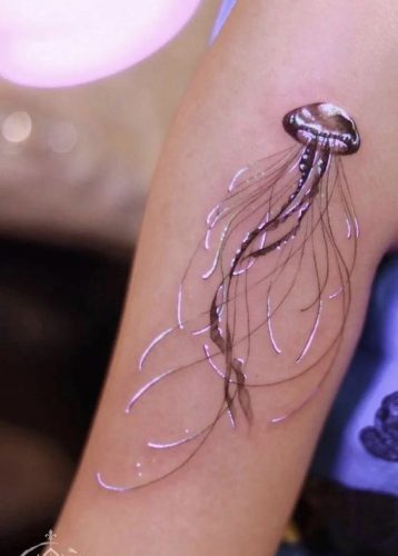 Discover Stunning Jellyfish Tattoo Designs for : Elegant, Colorful, and Bold Ideas for Your Next Ink