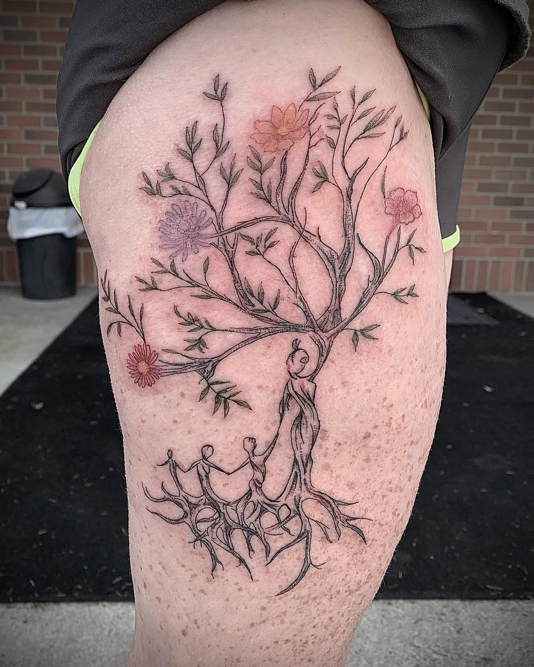 28 Family Tree Tattoo Designs Full of Meaning and Inspiration