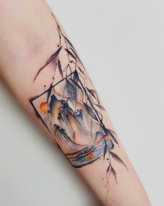 27 Ideas Mountain Tattoo Ideas : Minimalist, Geometric, Fine Line & Sleeve Designs