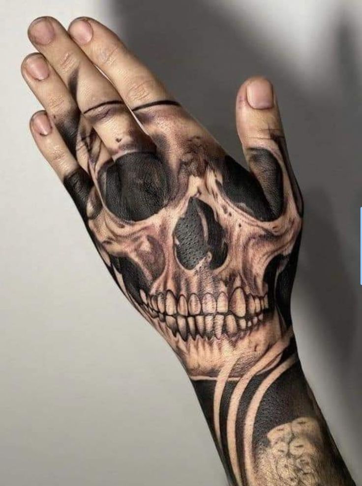 Explore 18 Realistic Skull Tattoos for Men & Women – Top Design Ideas & Stencil Art