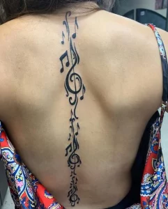 27 Delicate Spine Tattoo Ideas for Women