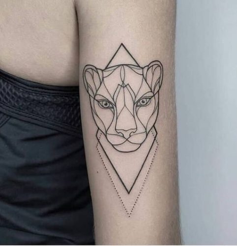 27 Geometric Lion Tattoo: Striking Designs with Angular Elements
