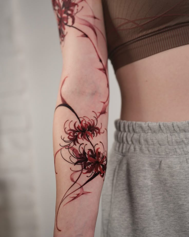 Spider Lily Tattoo 30 Ideas with Traditional Japanese Design, Arm Sleeve, Abstract Meaning
