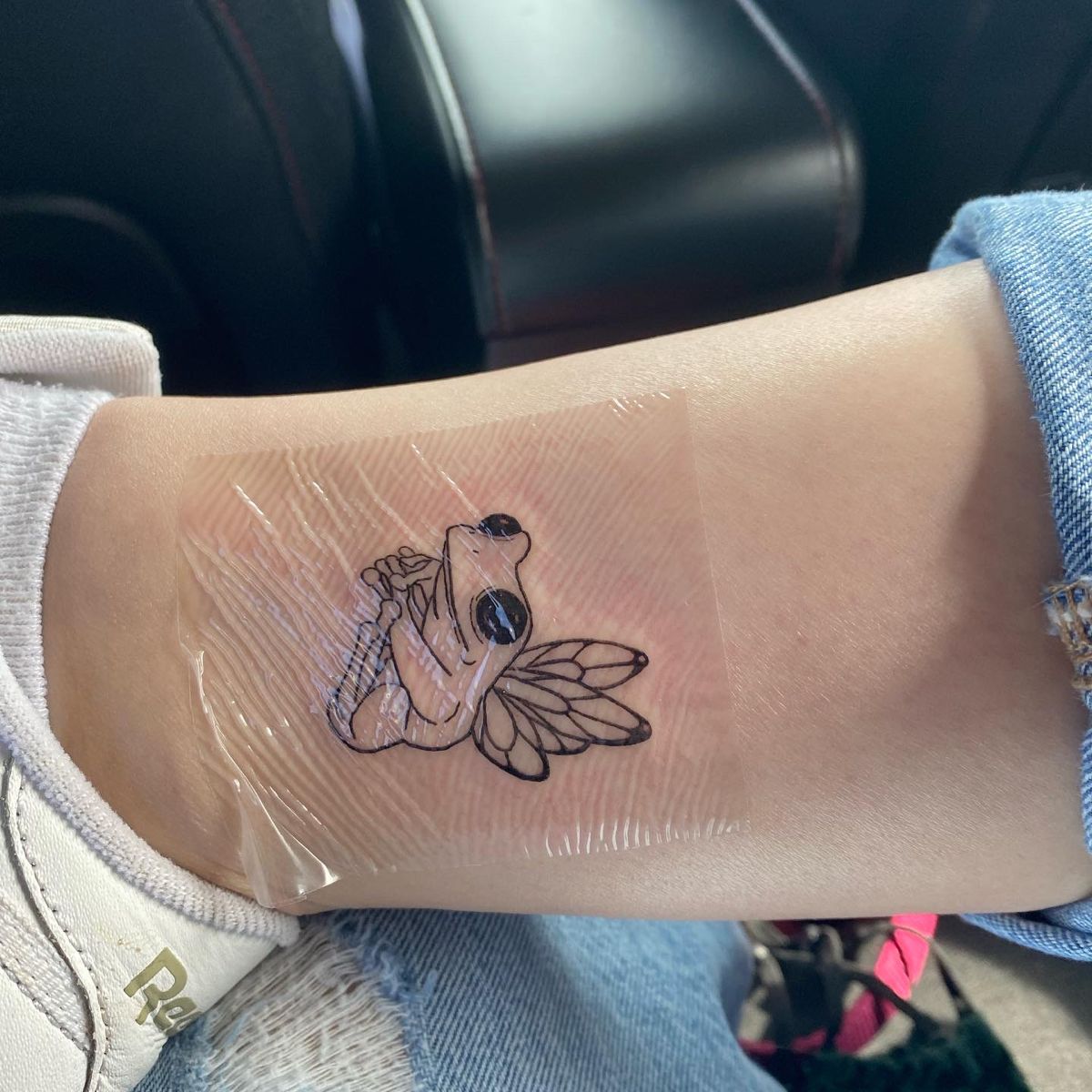 28 Frog Tattoo Ideas with Traditional, Cute, Japanese, Fine Line, and Color Flash Designs