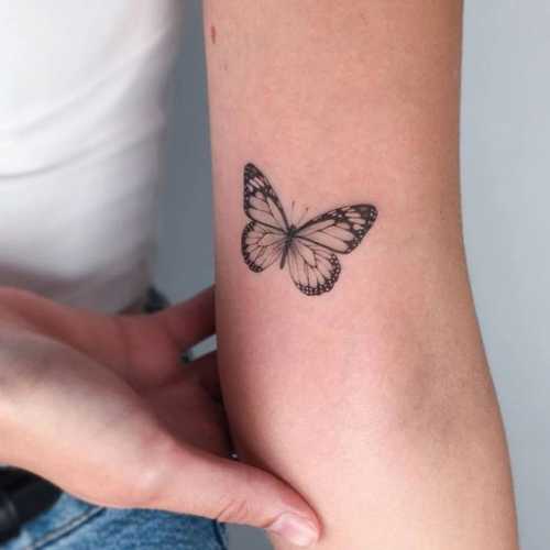 29 Tiny Butterfly Tattoo Ideas