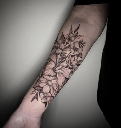 Discover 18 Stunning Hibiscus Tattoo Designs for Women – Bold, Beautiful & Trendy in